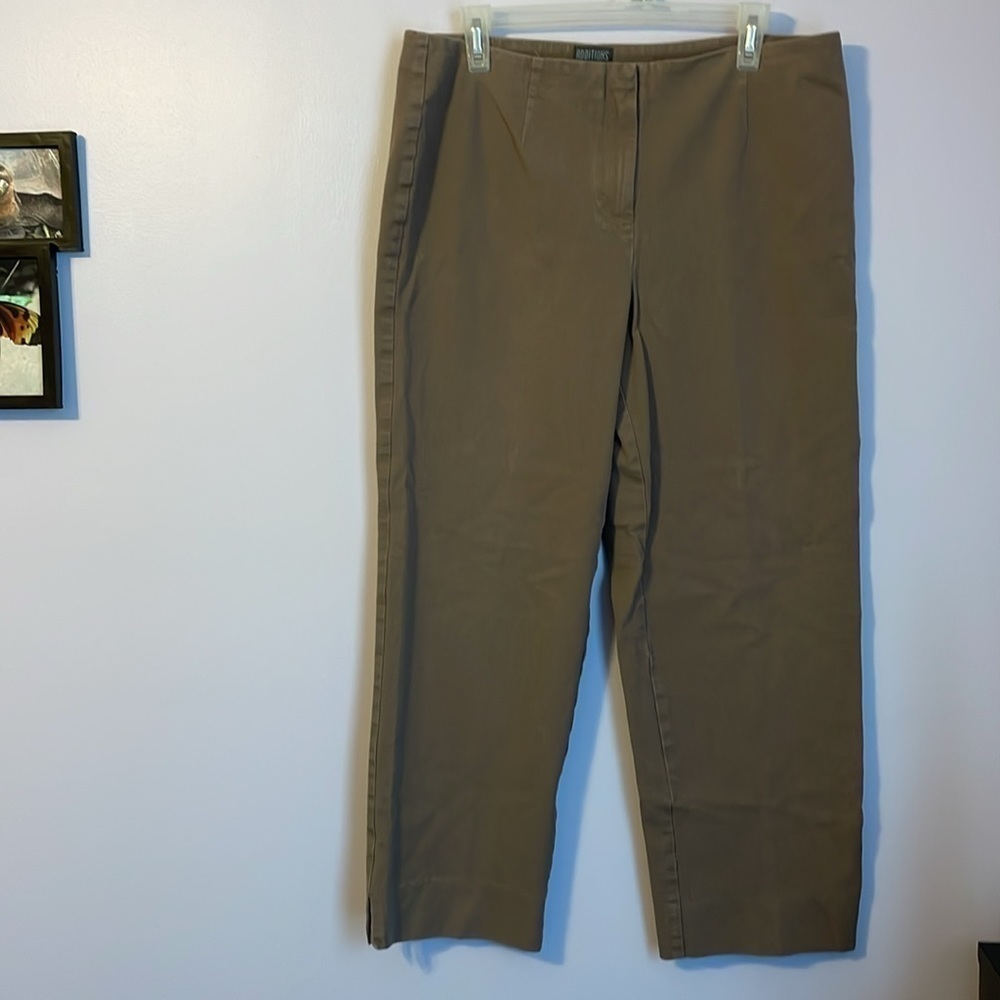 Additions by Chico’s Tan Khaki Cropped Pants Trousers size 2 Reg (L/12)